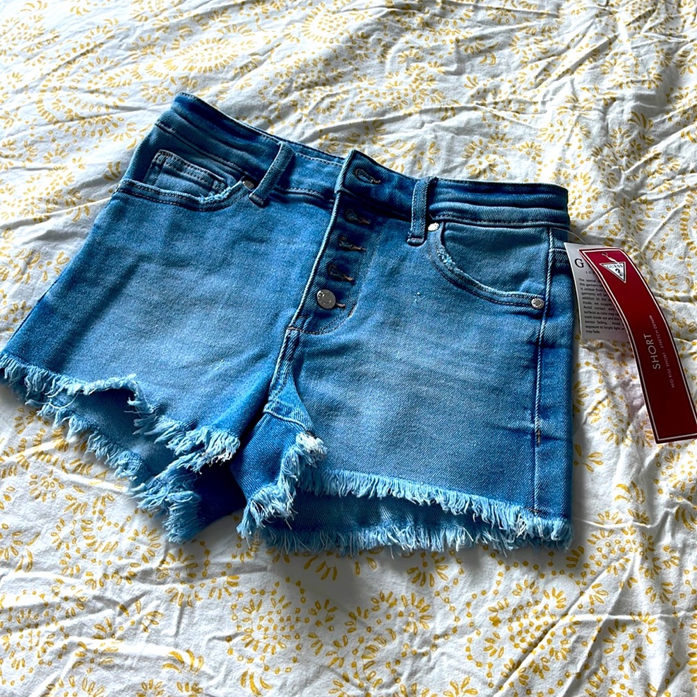 Guess short